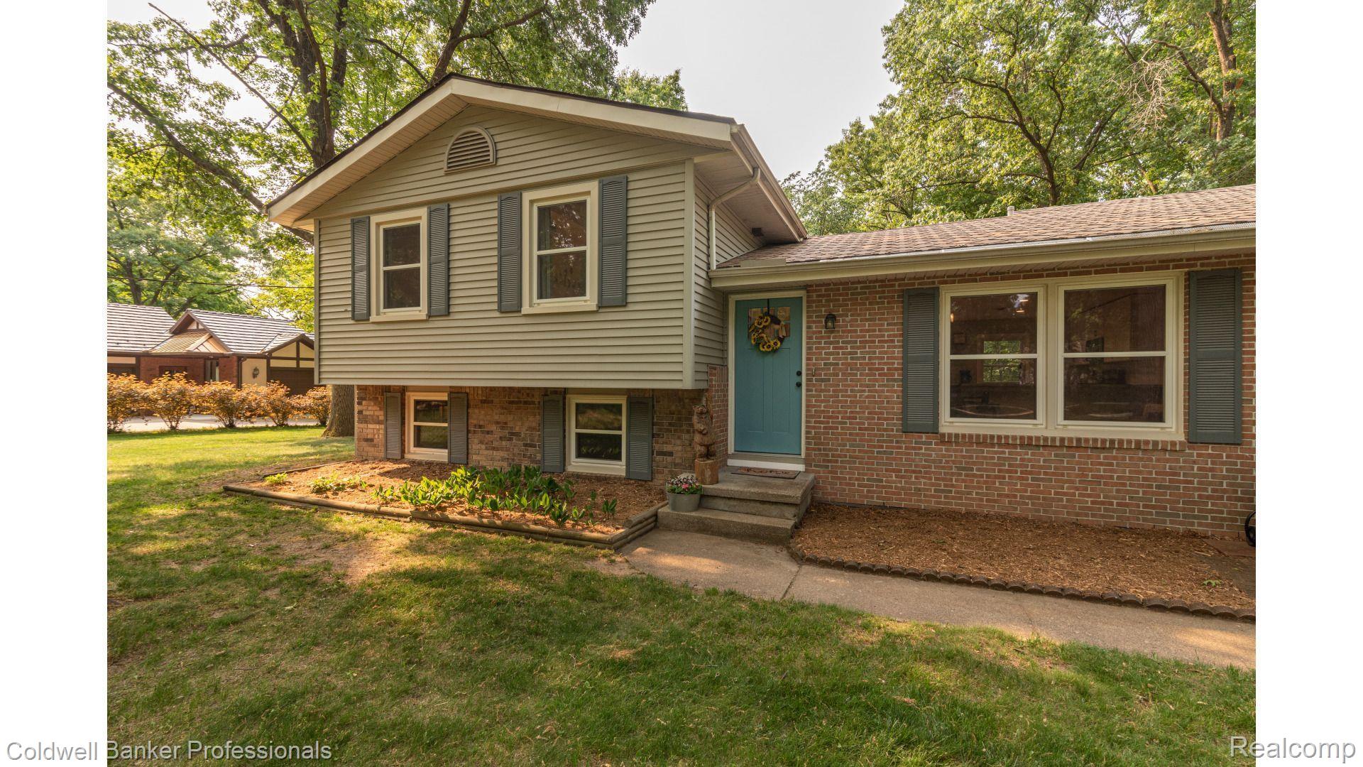 13861 Riker Road Chelsea, MI 48118 - Photo 10 of 57 Gallery Image 10