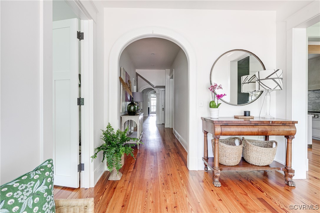 5906 Three Chopt Road Richmond, VA 23226 - Photo 24 of 50 back foyer
