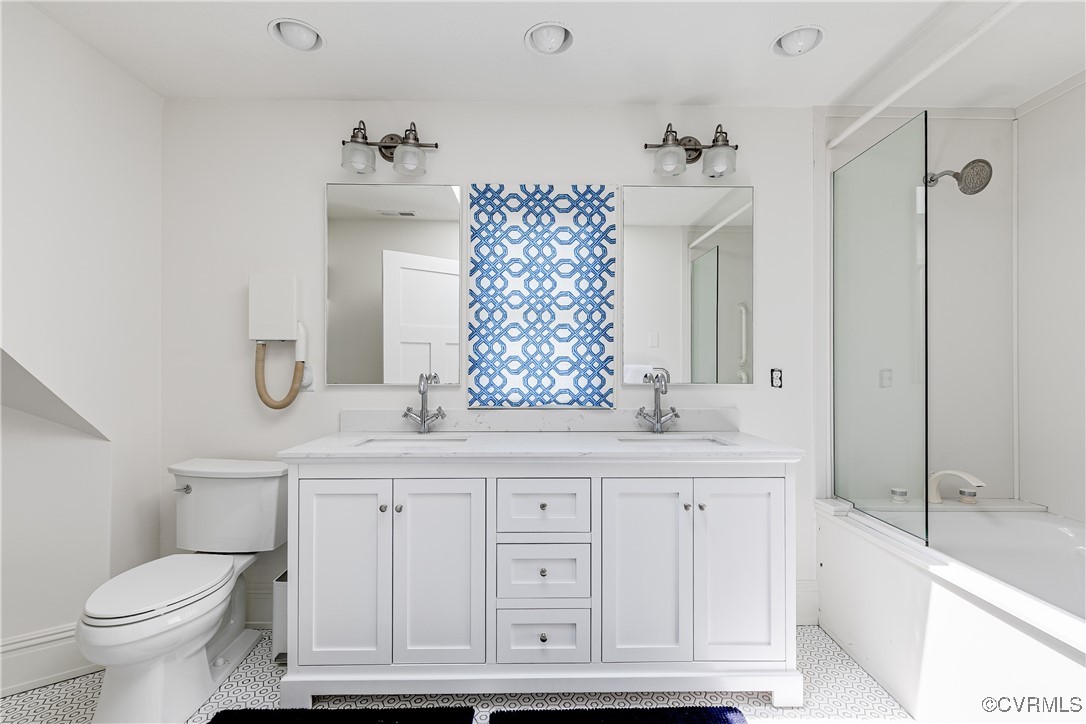 5906 Three Chopt Road Richmond, VA 23226 - Photo 39 of 50 Bath for bedrooms 3 & 4