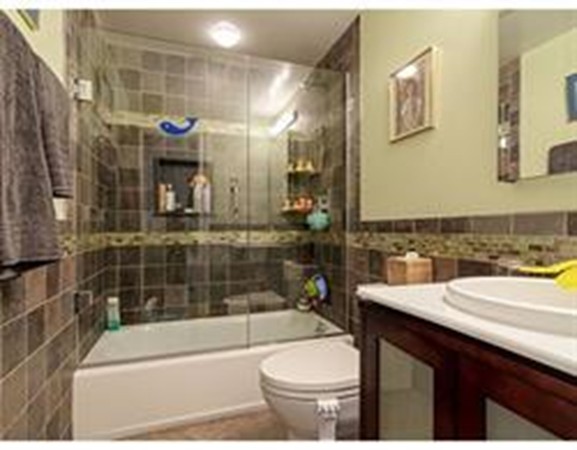 62 Brookline Street Needham, MA 02492 - Photo 4 of 27 Gallery Image 4