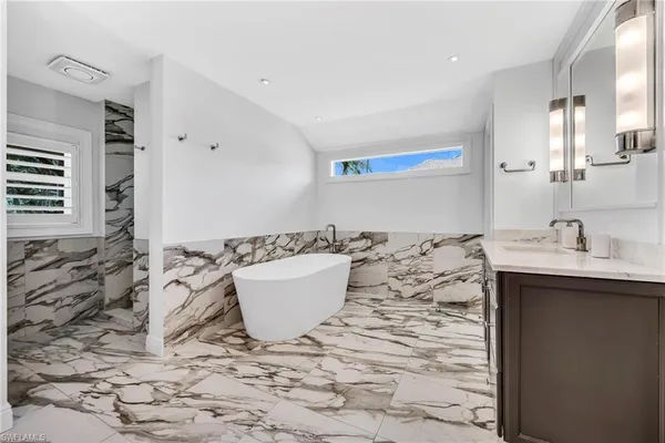 $1,450,000 | 1966 Imperial Golf Course Boulevard, Naples, FL 34110