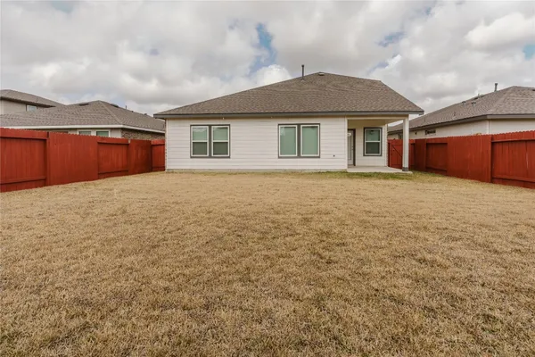 $2,550 | 250 John House Lane, Rosharon, TX 77583