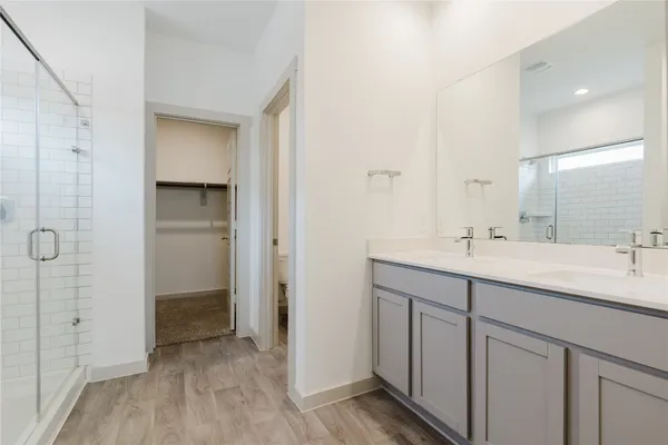 $2,550 | 250 John House Lane, Rosharon, TX 77583