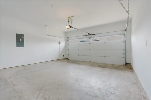 $2,550 | 250 John House Lane, Rosharon, TX 77583