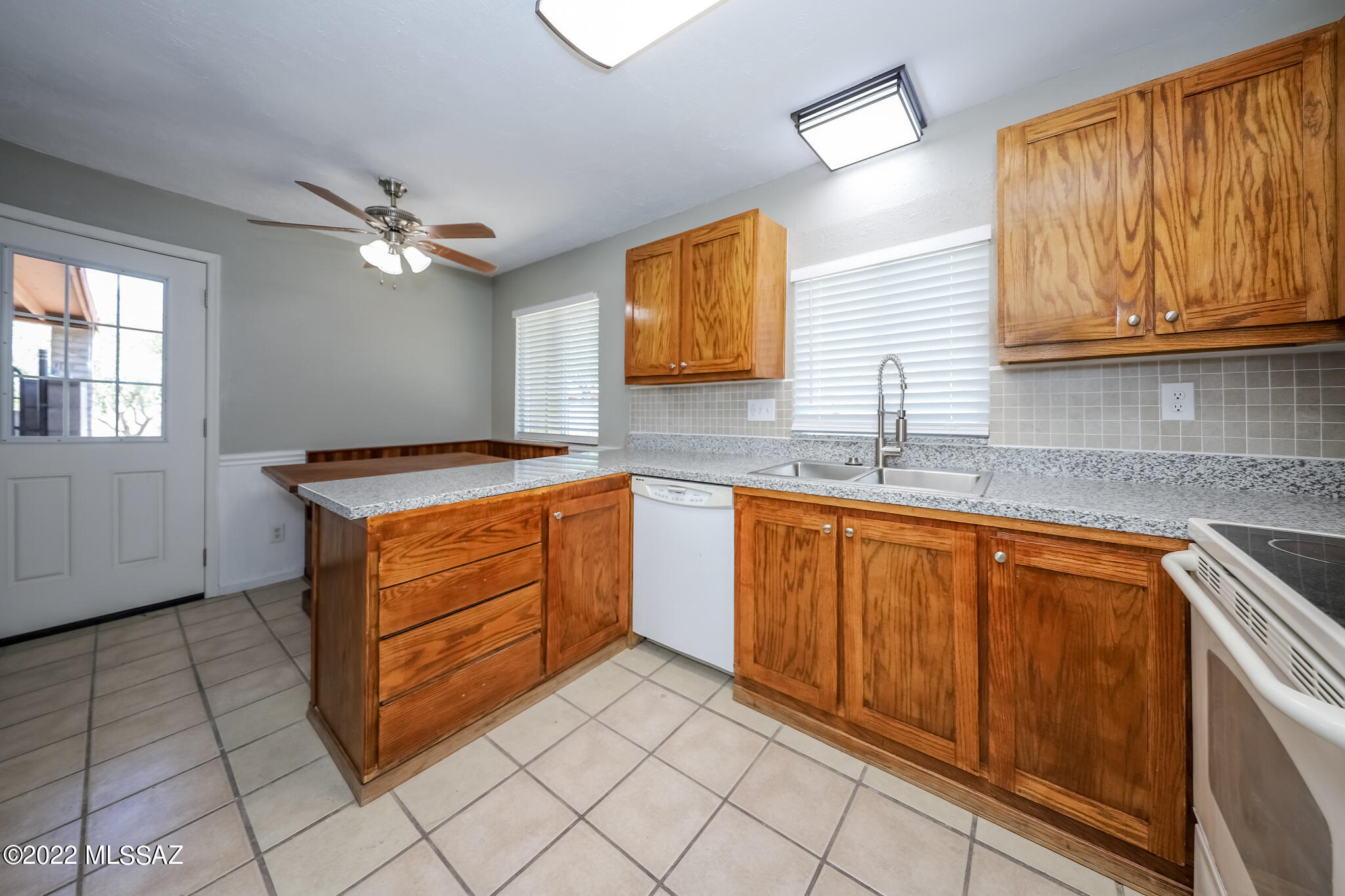 6505 East Escalante Road Tucson, AZ 85730 - Photo 9 of 25