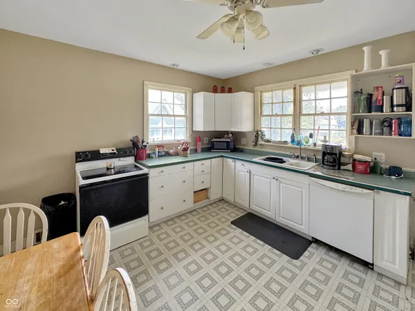 $229,000 | 903 North Meridian Street, Brazil, IN 47834