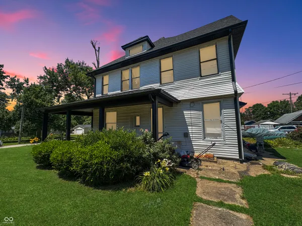 $229,000 | 903 North Meridian Street, Brazil, IN 47834