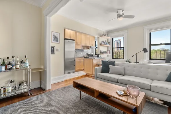 $799,000 | 137 Peterborough Street, Unit 21, Boston, MA 02215