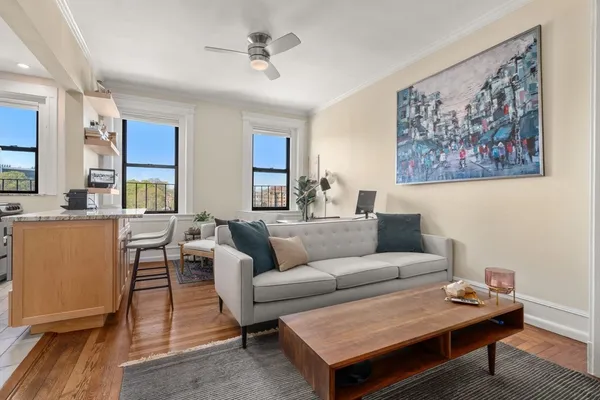 $799,000 | 137 Peterborough Street, Unit 21, Boston, MA 02215