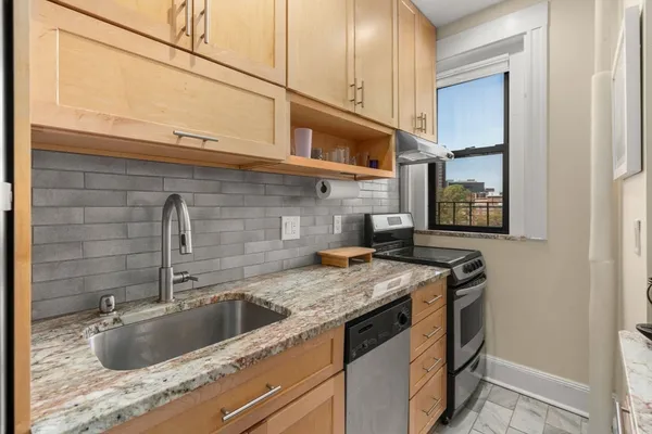 $799,000 | 137 Peterborough Street, Unit 21, Boston, MA 02215