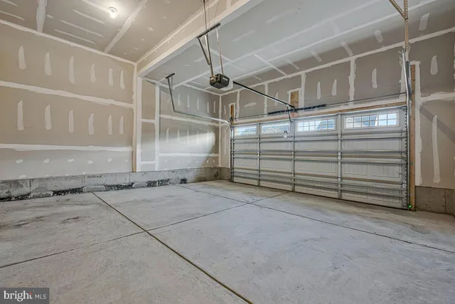 $850,000 | 10065 Dressage Drive, Upper Marlboro, MD 20772