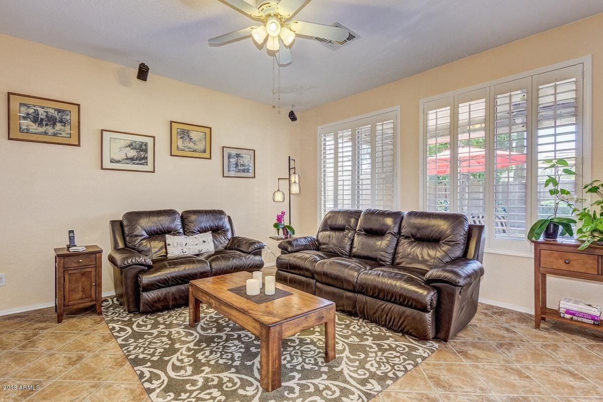 2533 West Kit Carson Trail Anthem, AZ 85086 - Photo 11 of 31 Family Room