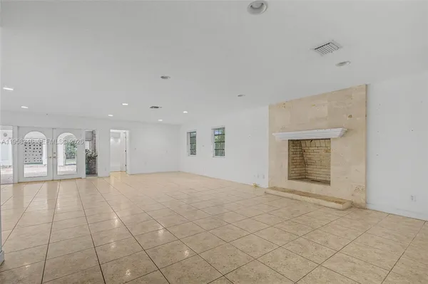 a view of empty room