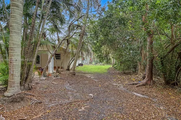 $2,750,000 | 14670 Southwest 69th Place, Palmetto Bay, FL 33158