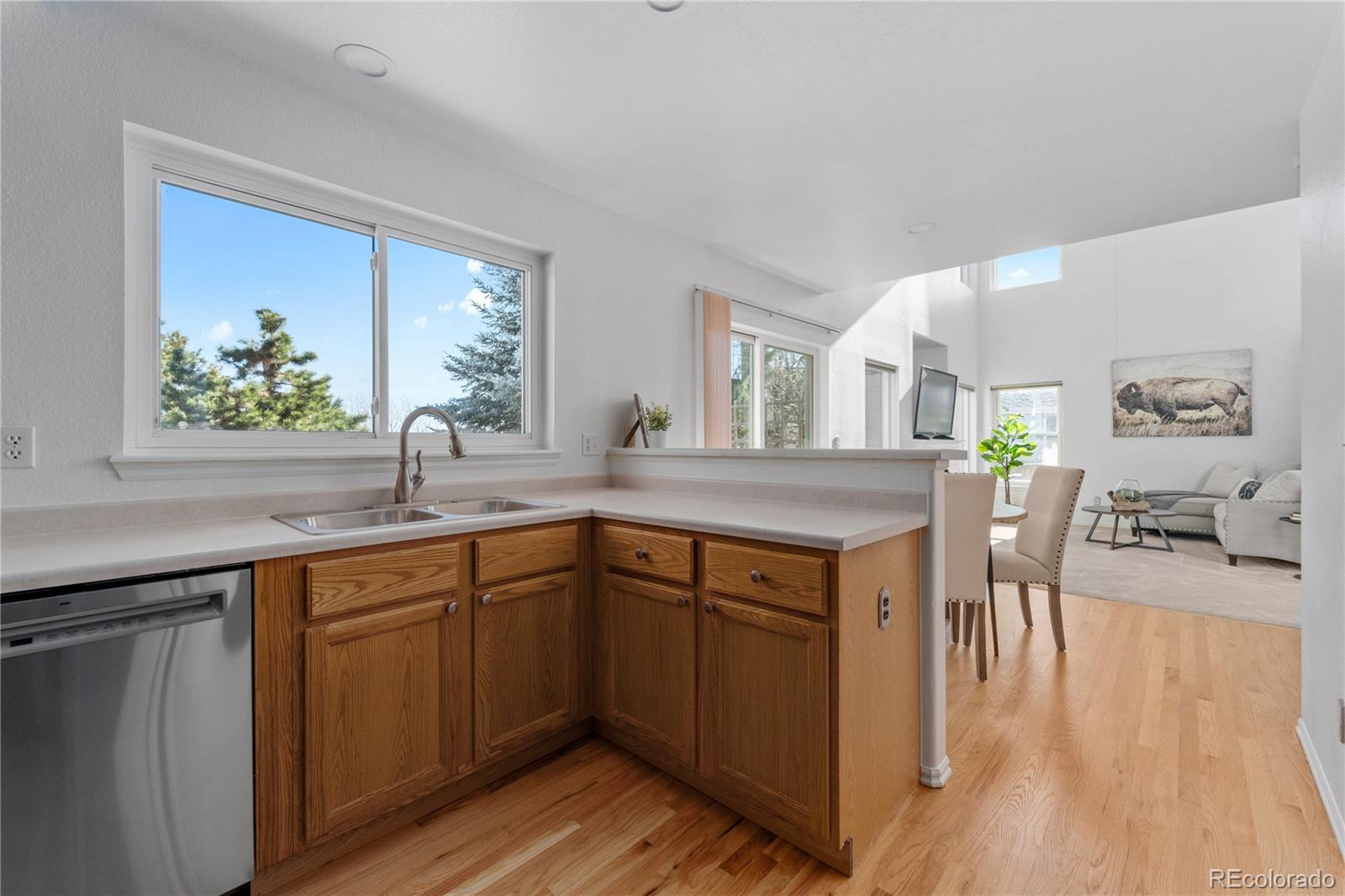 9731 Burberry Way Highlands Ranch, CO 80129 - Photo 15 of 44 Gallery Image 15