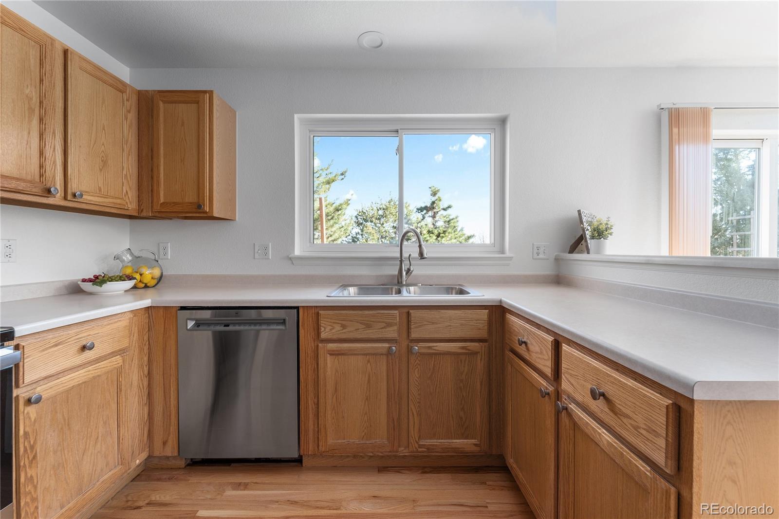 9731 Burberry Way Highlands Ranch, CO 80129 - Photo 17 of 44 Gallery Image 17