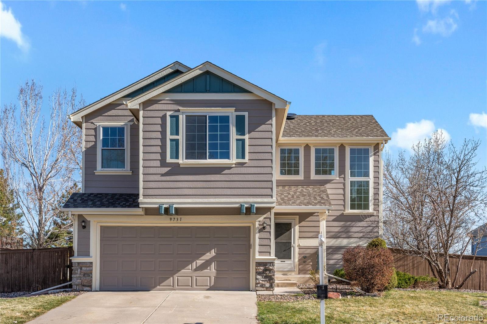 9731 Burberry Way Highlands Ranch, CO 80129 - Photo 2 of 44 Gallery Image 2