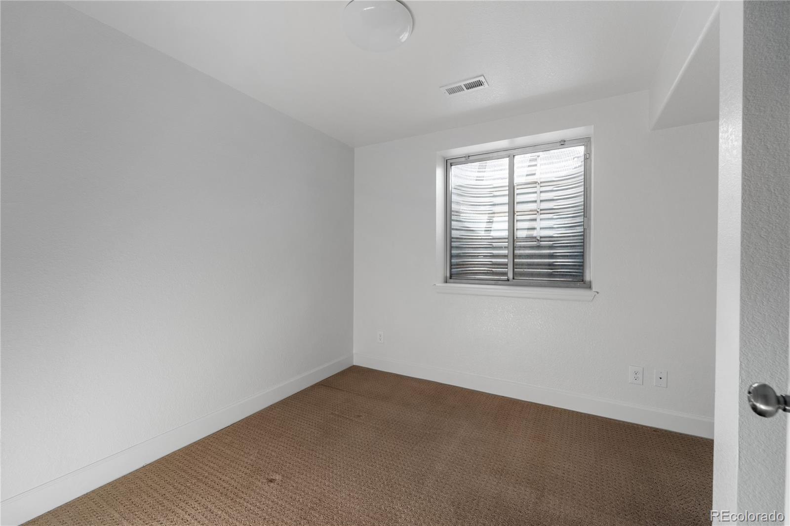 9731 Burberry Way Highlands Ranch, CO 80129 - Photo 34 of 44 Gallery Image 34