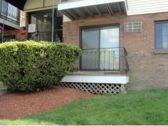 134 Mammoth Road, Unit 6 Hooksett, NH 03106 - Photo 8 of 8