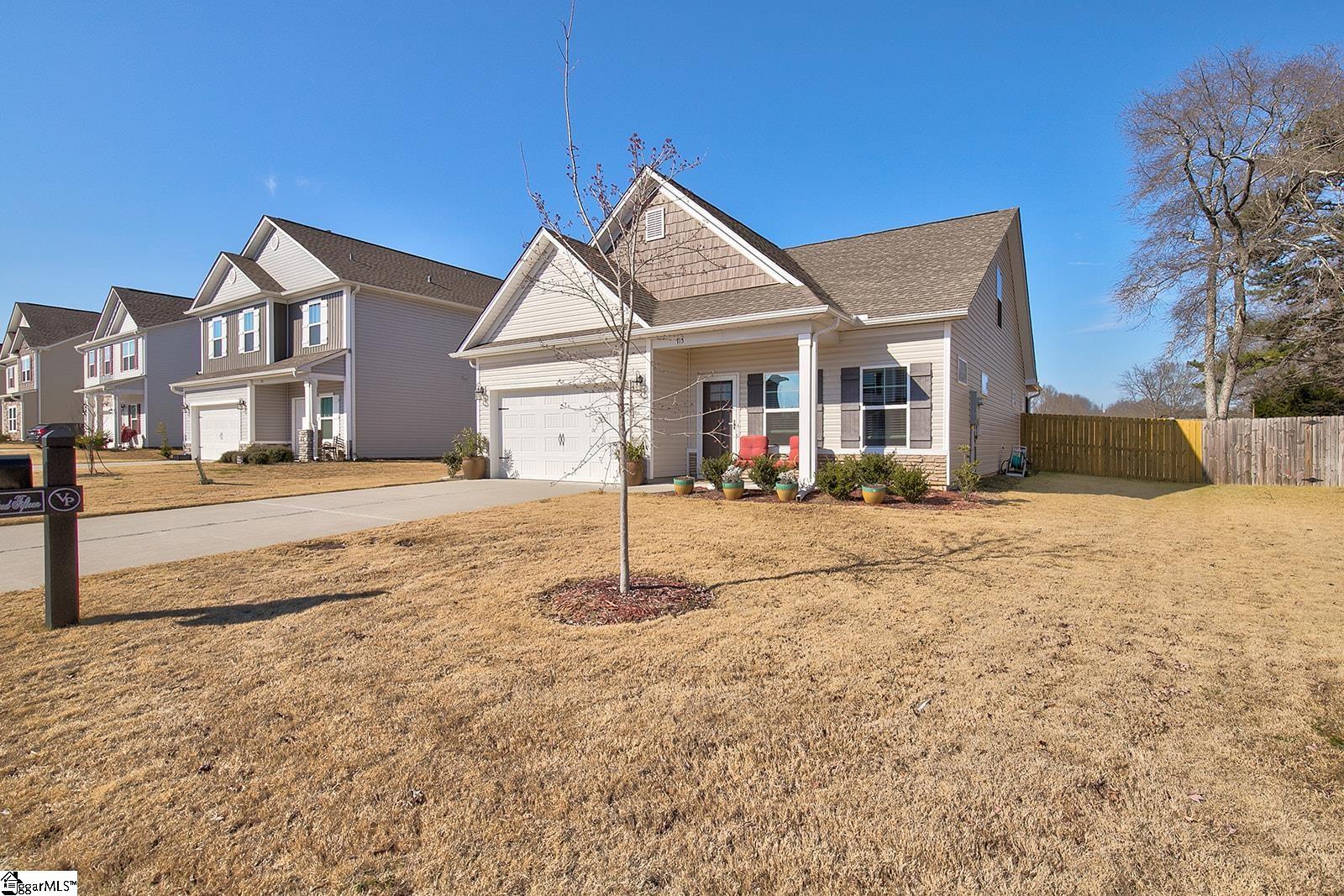 715 Camberwell Road Simpsonville, SC 29680 - Photo 2 of 32 Gallery Image 2