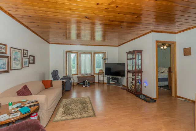 $275,000 | 5836 Stenberg Road, Cromwell, MN 55726