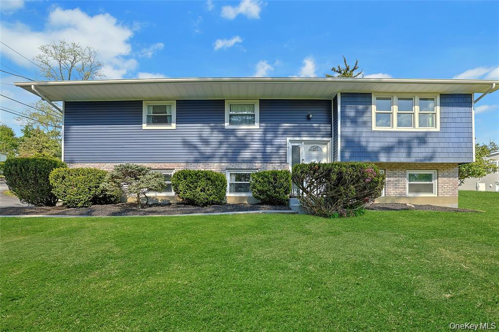 7 Bryant Road Carmel, NY 10512 - Photo 1 of 38 Gallery Image 1