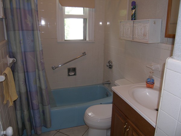 23 Desmond Road Malden, MA 02148 - Photo 7 of 24 Gallery Image 7
