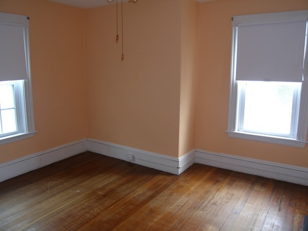 23 Desmond Road Malden, MA 02148 - Photo 10 of 24 Gallery Image 10