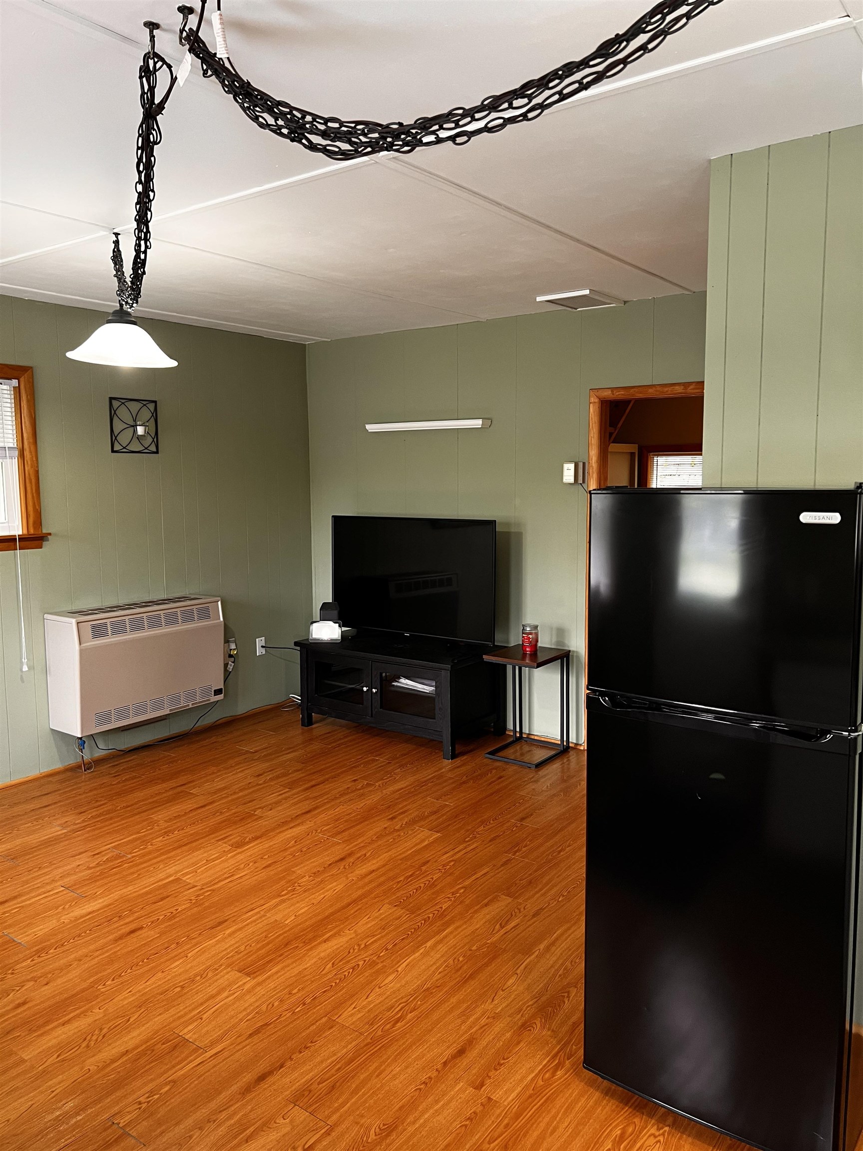 469 Beach Road Woodford, VT 05201 - Photo 11 of 29 Gallery Image 11