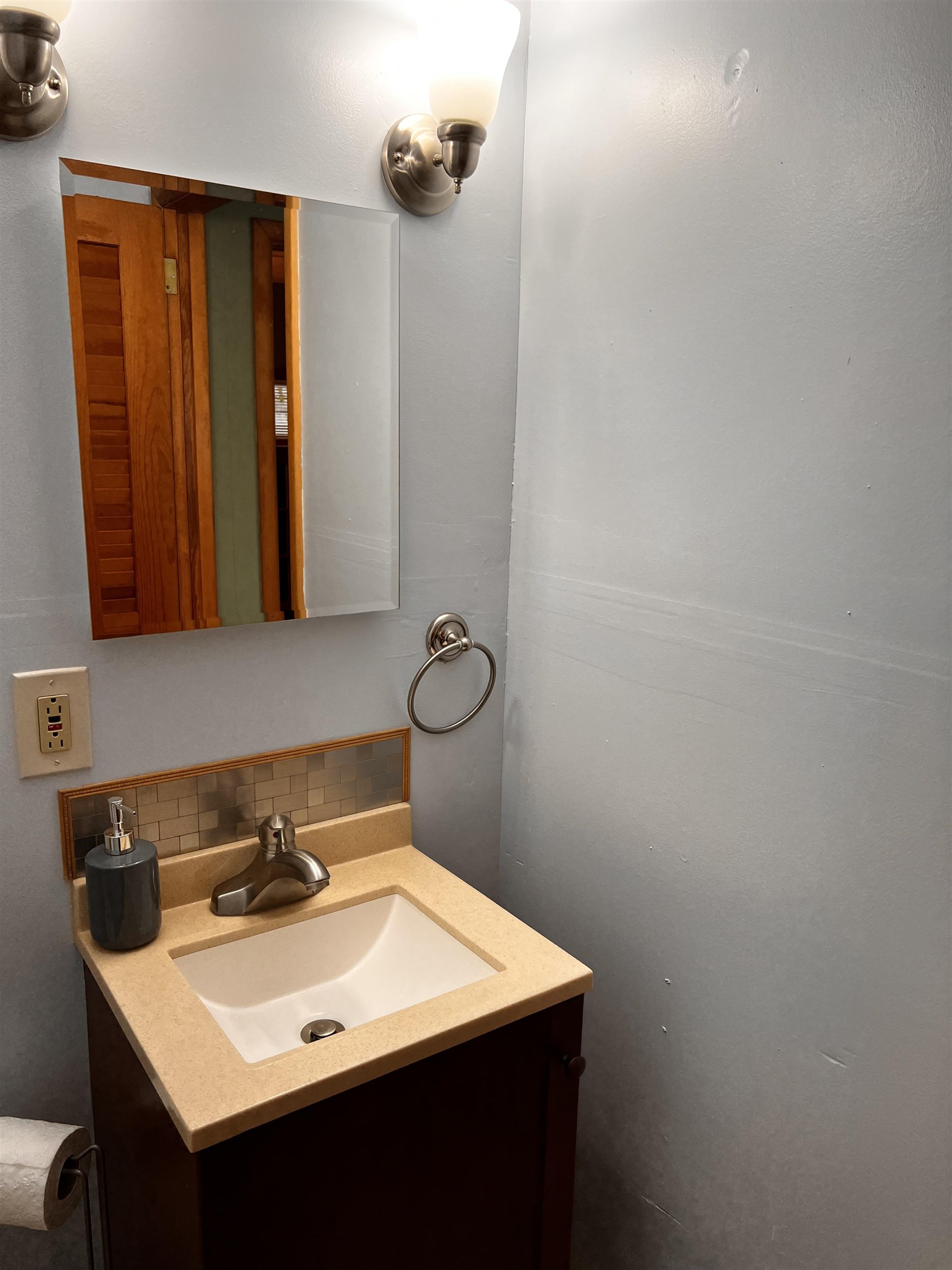 469 Beach Road Woodford, VT 05201 - Photo 23 of 29 Gallery Image 23