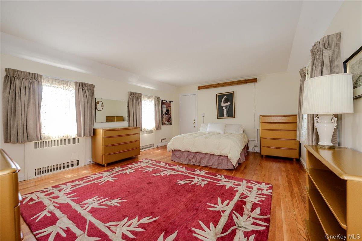 1264 Rhinelander Avenue Bronx, NY 10461 - Photo 22 of 50