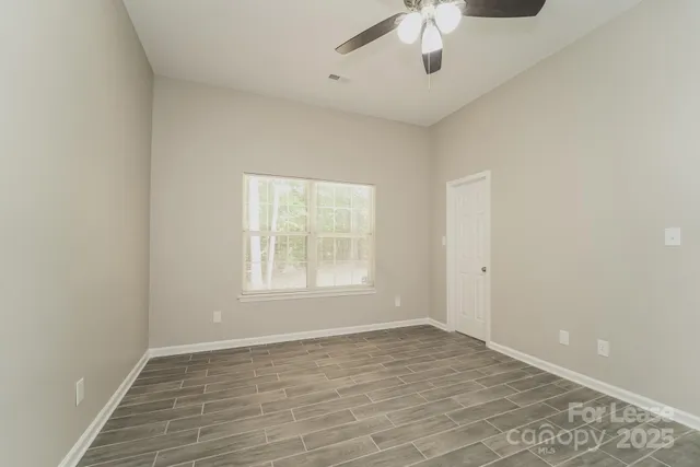 $1,915 | 8622 Flowers Court, Charlotte, NC 28215