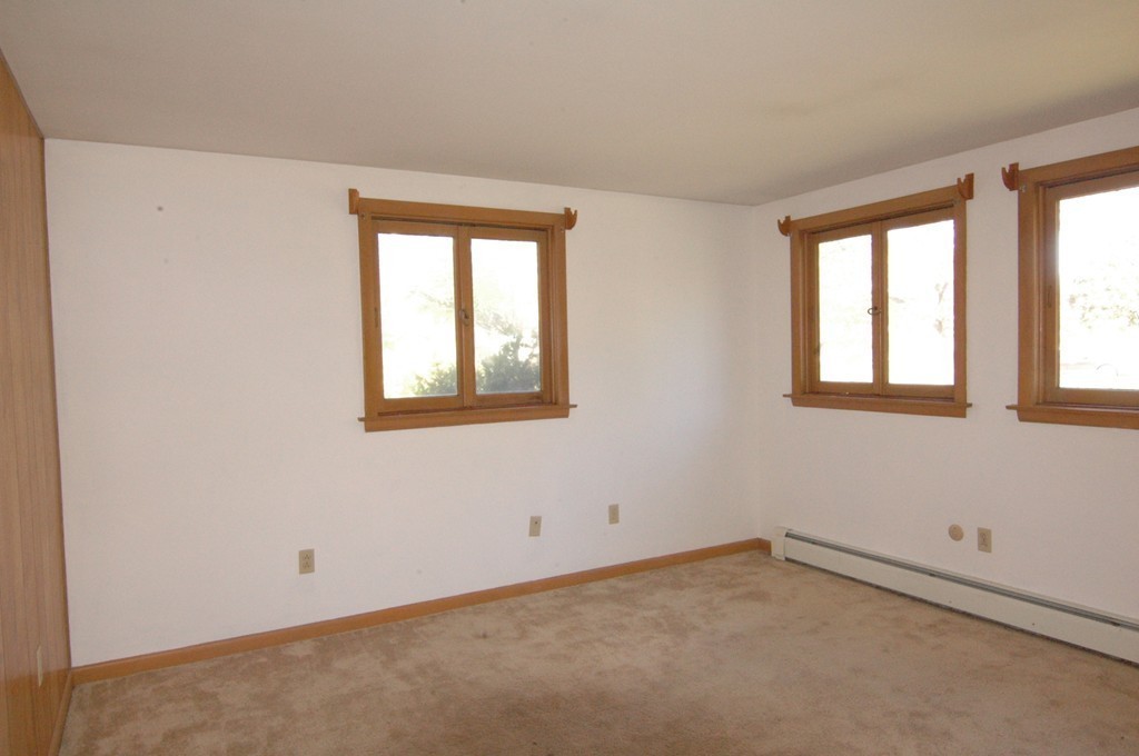 662 Spring Street Athol, MA 01331 - Photo 5 of 10 Gallery Image 5