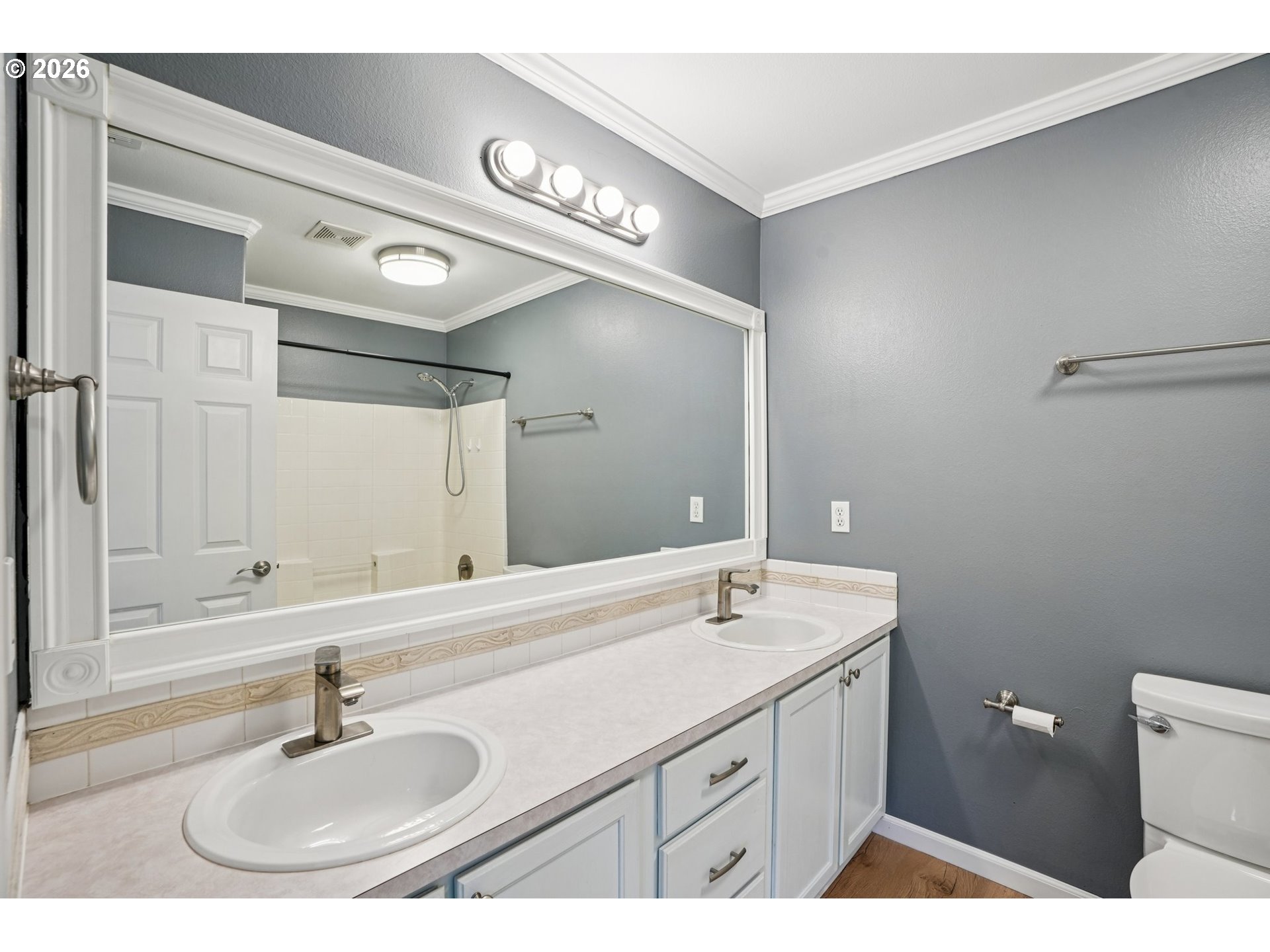 9235 Southwest Tanoak Lane Tualatin, OR 97062 - Photo 18 of 27