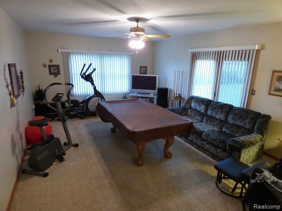 13585 Palmer Road Milan, MI 48160 - Photo 15 of 28 P1110890.jpg