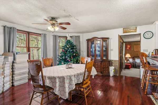 $305,000 | 2895 Old Federal Road South, Chatsworth, GA 30705