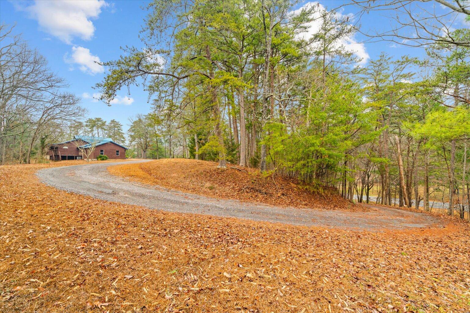 2895 Old Federal Road South Chatsworth, GA 30705 - Photo 2 of 47 02-DSC04611