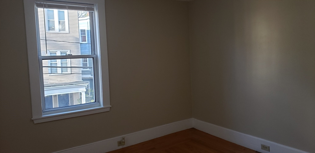 16 Bynner Street, Unit 2 Boston, MA 02130 - Photo 4 of 28 Gallery Image 4