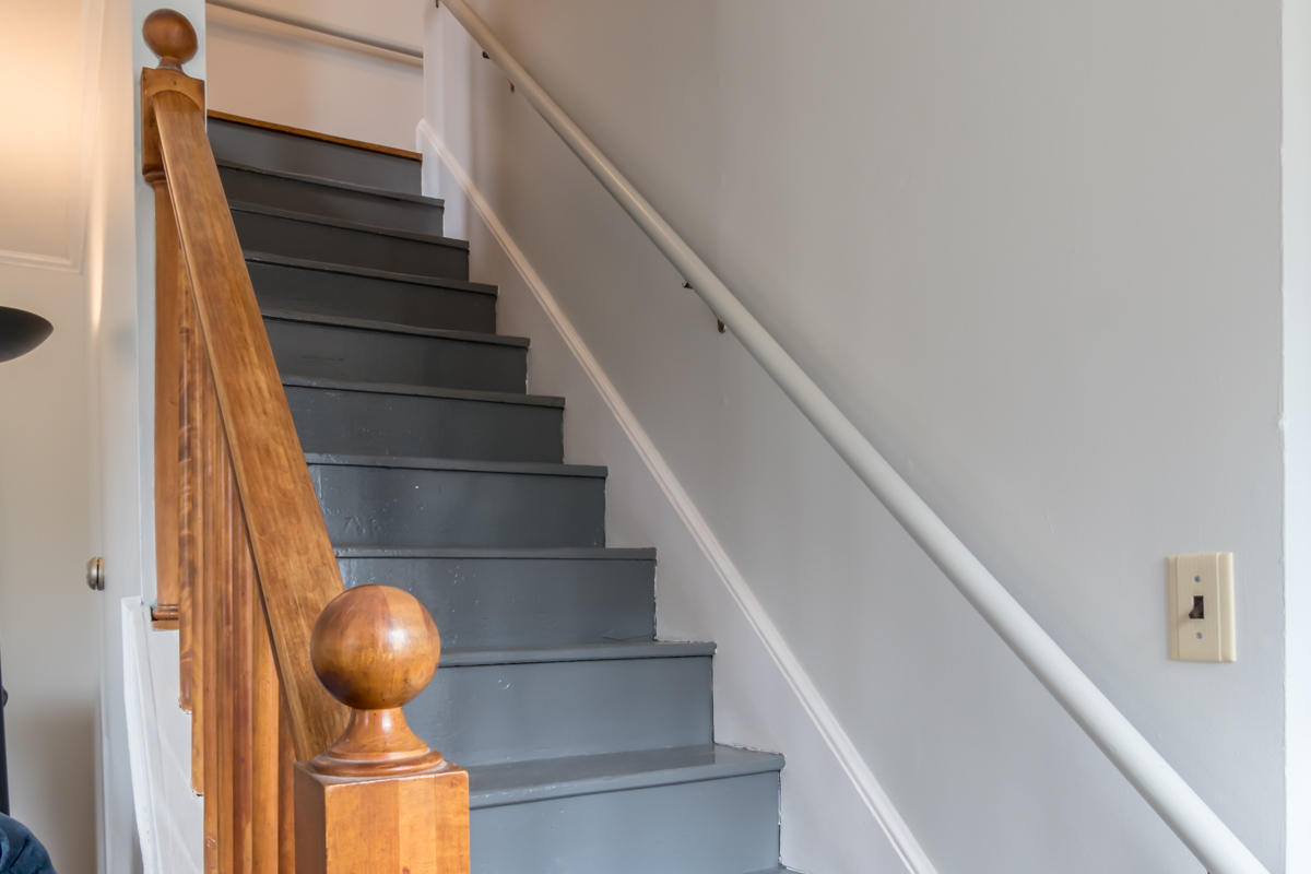 116 Pownal Road Freeport, ME 04032 - Photo 18 of 43 22-Stairwell (1 of 2)