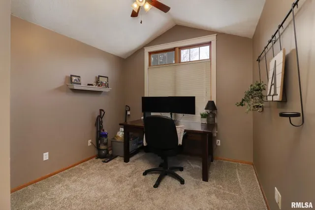 $284,900 | 212 East Garfield Street, Minier, IL 61759