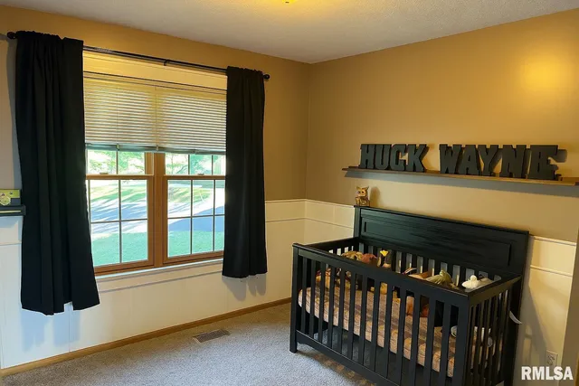 $297,500 | 212 East Garfield Street, Minier, IL 61759