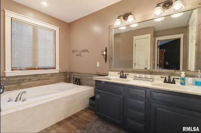 $297,500 | 212 East Garfield Street, Minier, IL 61759