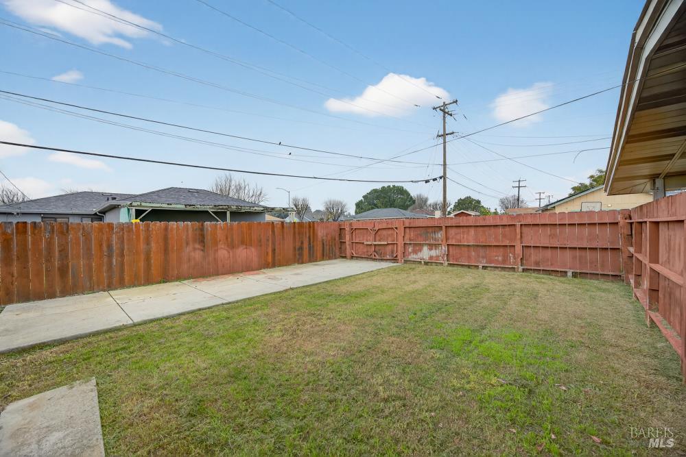 423 Gardiner Way Rio Vista, CA 94571 - Photo 30 of 38
