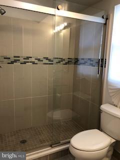 15601 Peach Orchard Road Silver Spring, MD 20905 - Photo 24 of 30 Bath