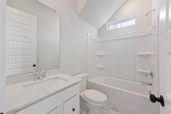 $2,700 | 108 Ingleside Drive, Summerville, SC 29486