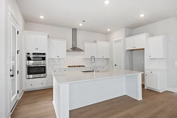 $2,700 | 108 Ingleside Drive, Summerville, SC 29486