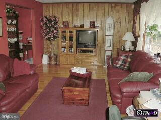 102 Bluebird Road Holland, PA 18966 - Photo 6 of 6 Gallery Image 6