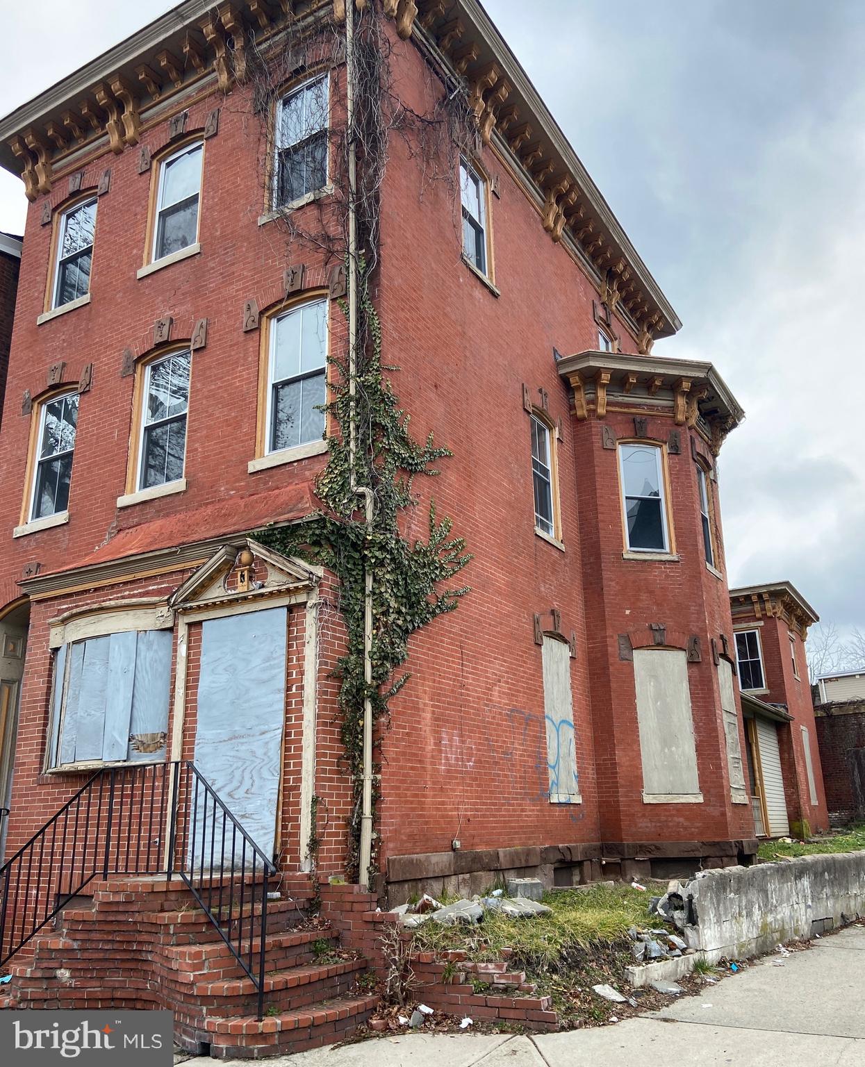 200 Spring Street Trenton, NJ 08618 - Photo 3 of 5