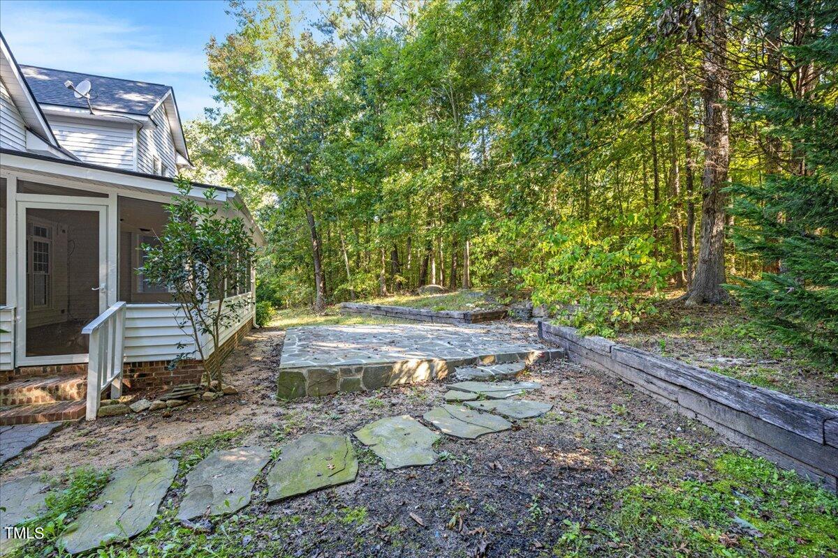 160 Normandy Road Louisburg, NC 27549 - Photo 4 of 40 09-- 4