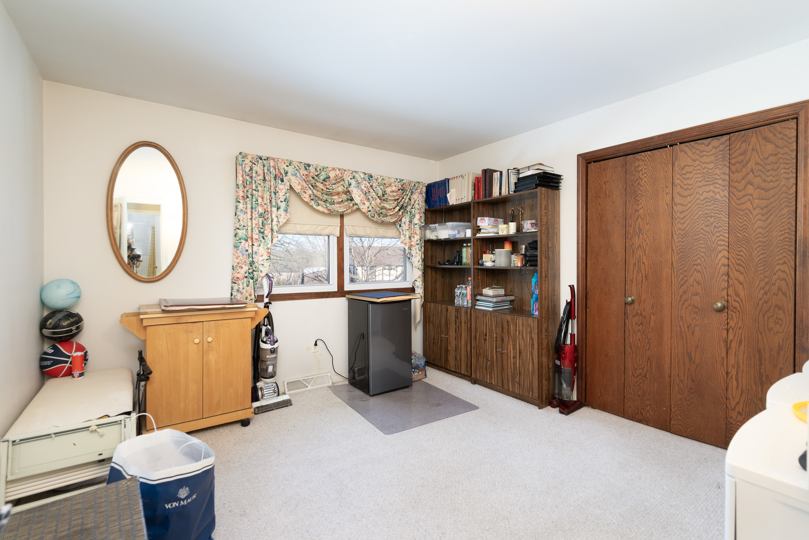 28W621 Indian Knoll Road West Chicago, IL 60185 - Photo 14 of 38 Gallery Image 14